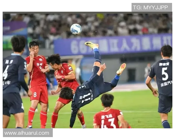 足球明星颜值大比拼高清图片展示他们的魅力与风采